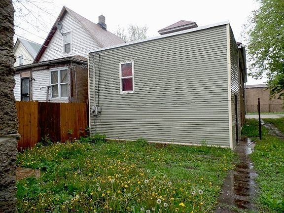 2nd image of 5808 S Marshfield Ave