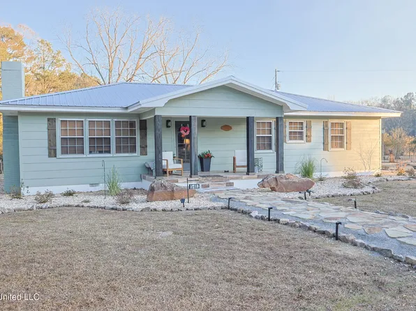 5402 Highway 43, Newhebron, MS 39140