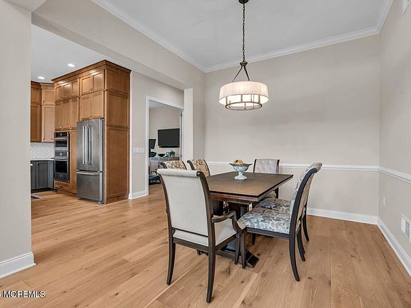 4th image of 127 Grandview Circle