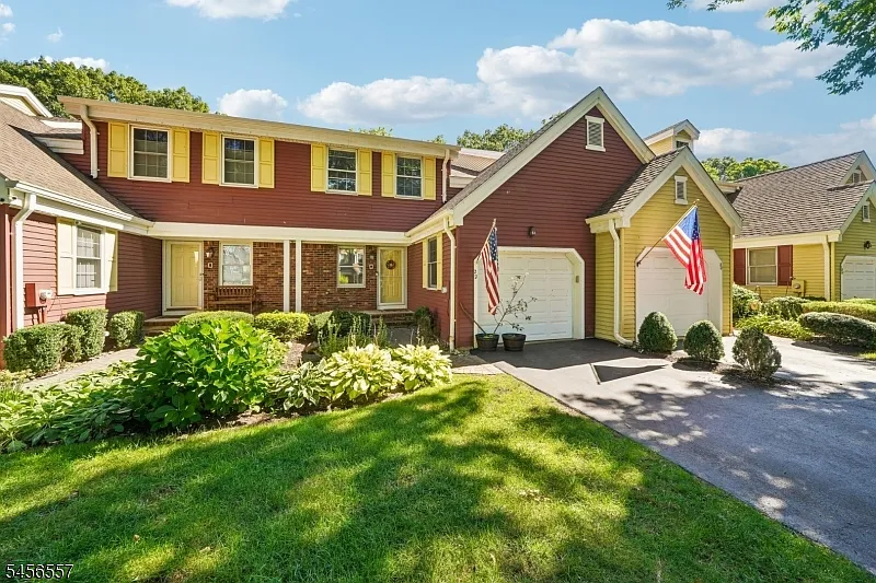 3 bed, 4.0 bath, $4,700 — Photo 1