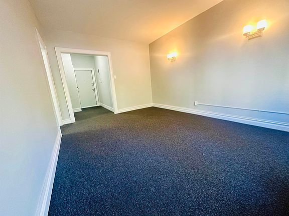 4th image of 61 Corbin Ave APT A3