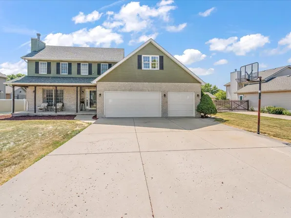 1611 Cindy Ln, Sandwich, IL 60548