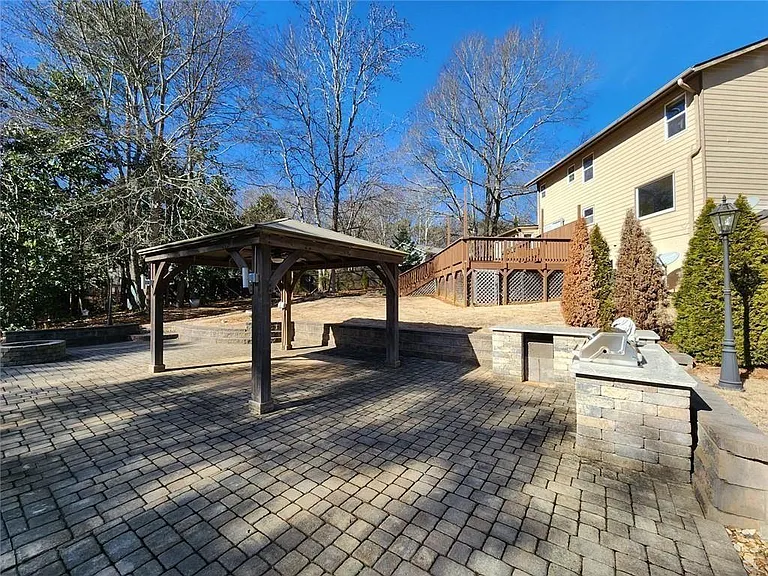 885 Melody Ln — Photo 62