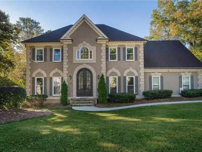 402 W Country Dr, Johns Creek, GA, 30097