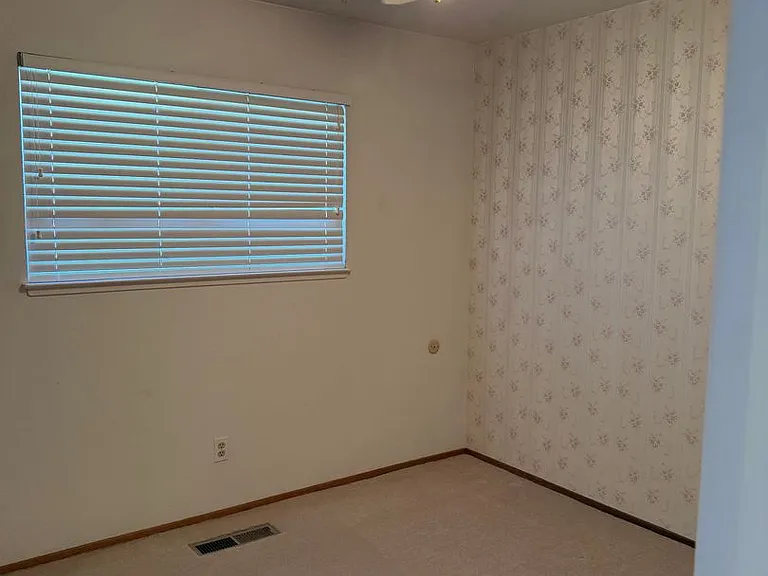 425 Corello St — Photo 24