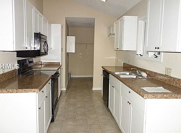 4th image of 18 Kingbird Ln