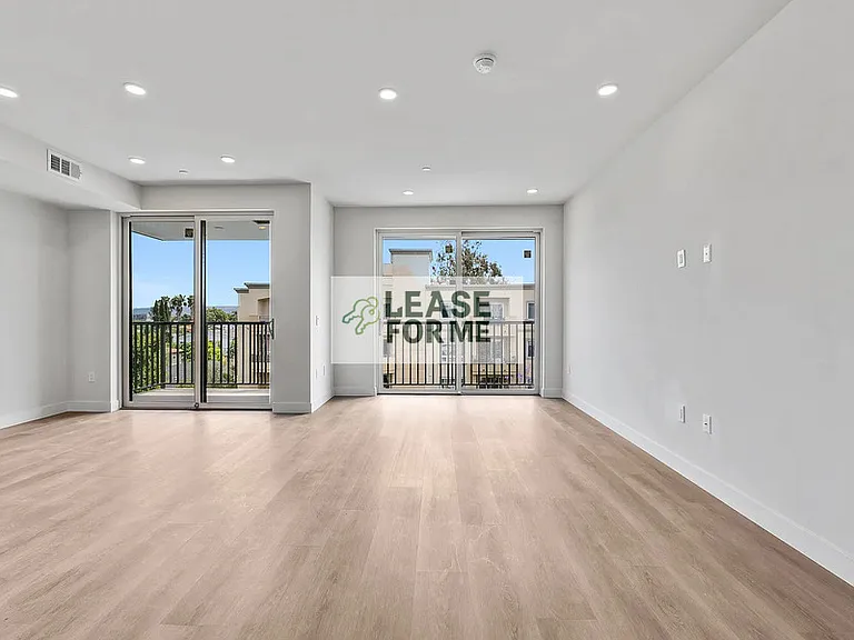 8869 Alcott St #401 — Photo 10