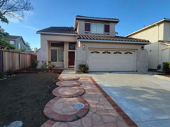 2nd image of 5862 Carmel Way