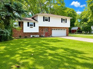 7404 Parker Rd, Castalia, OH 44824