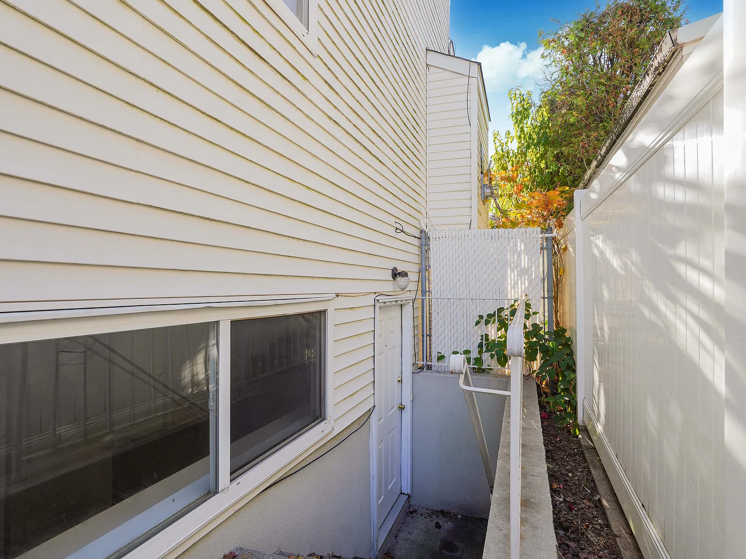 1 bed, $1,600 — Photo 2