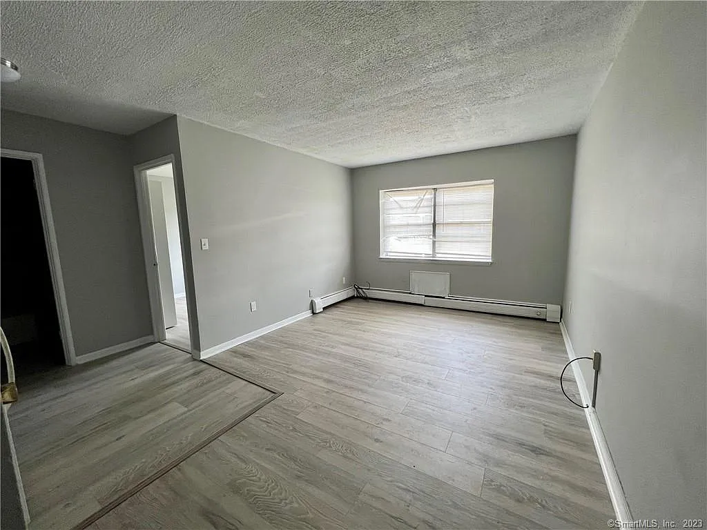 Building Photo - 85 Union Ave #A4