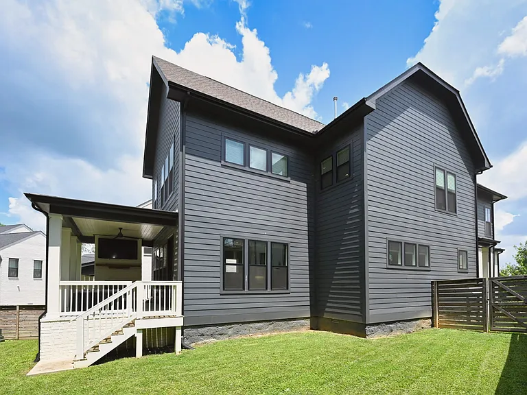 1945B Kimbark Dr — Photo 26
