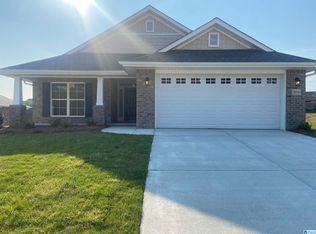 2056 Turquoise Ln, Calera, AL 35040