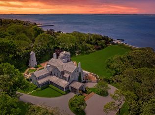 74 Cedar Ln W, Remsenburg, NY 11960