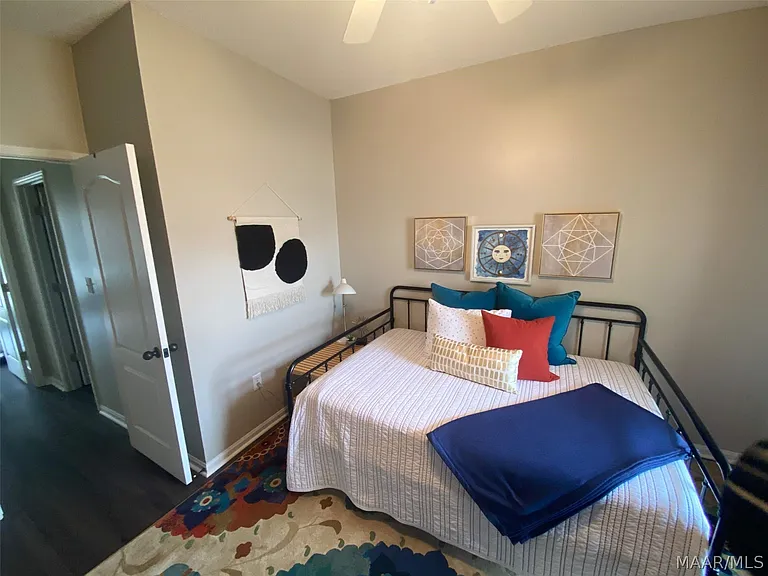 239 Pine Meadow Cir — Photo 8