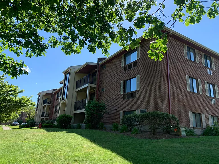 2340 Commonwealth Ave #23 — Photo 9