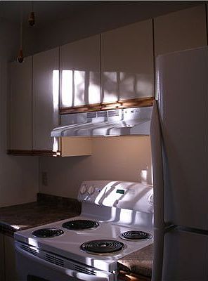 3rd image of 76 Village Ct