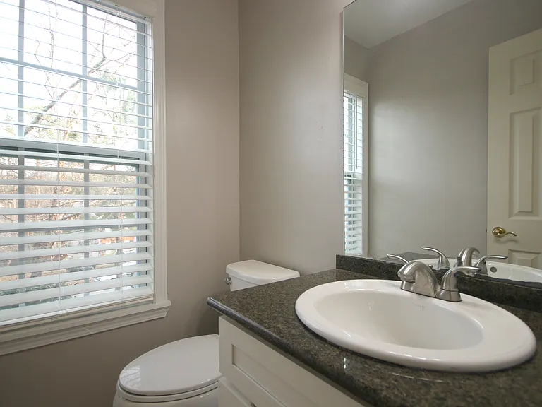 945 Mill Stone Dr — Photo 13