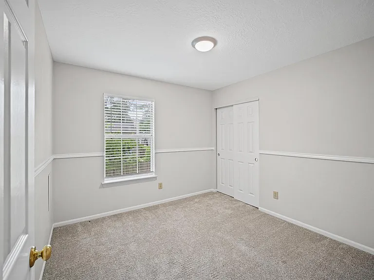 7 Grey Birch Pl — Photo 16