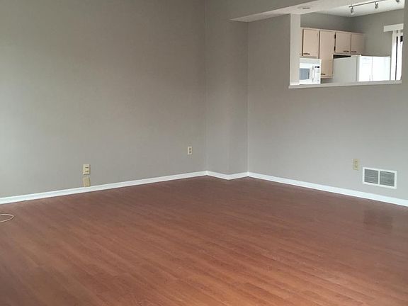 5th image of 7646 Flynnway Dr