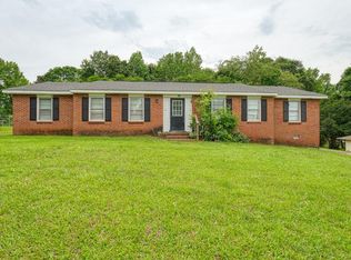 25 Wedgefield Dr, Boiling Springs, SC 29316