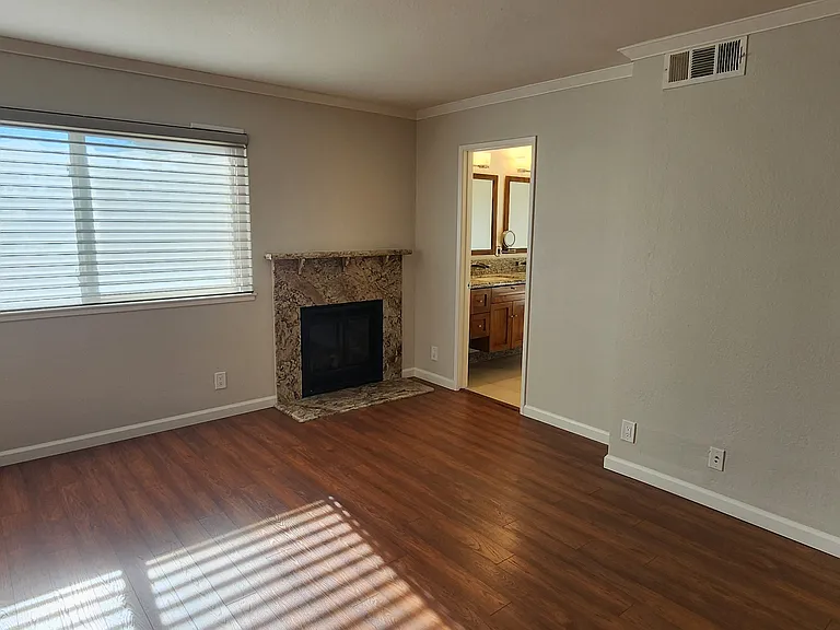 819 Monty Cir — Photo 28