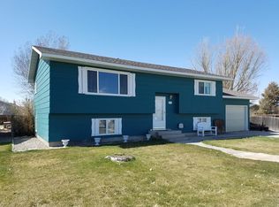513 Wyoming St, Worland, WY 82401