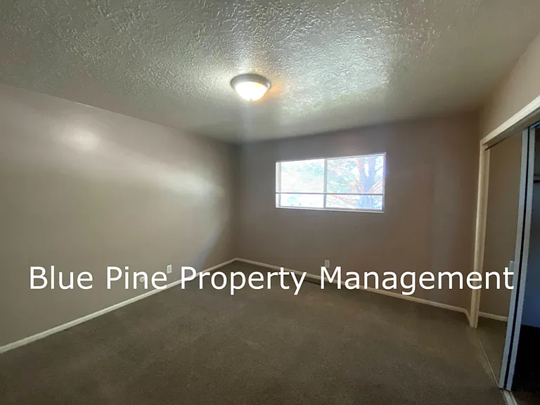 2215 Sykes Dr — Photo 6