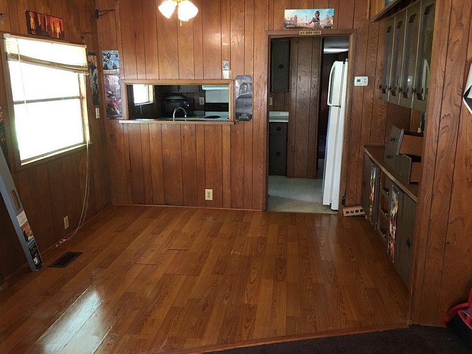 2nd image of 3013 Daisy Mae Rd
