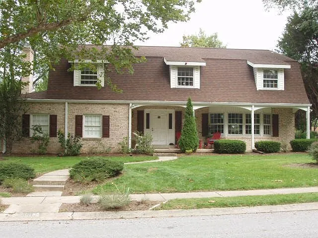 441 Hunting Park Ln photo 1
