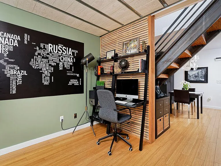 Professional photo from previous listing