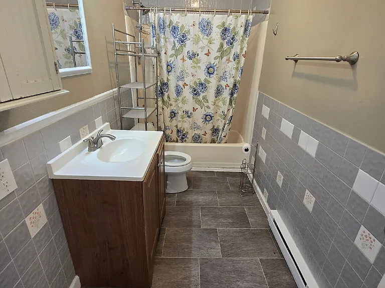 5666 Germantown Rd — Photo 10