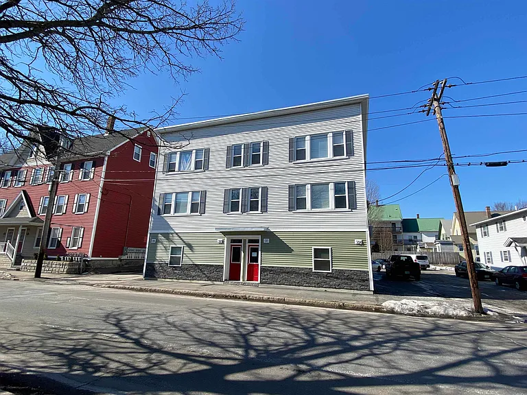 129 2nd St #1N — Photo 8