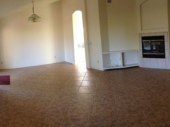 3rd image of 3808 W Argo St