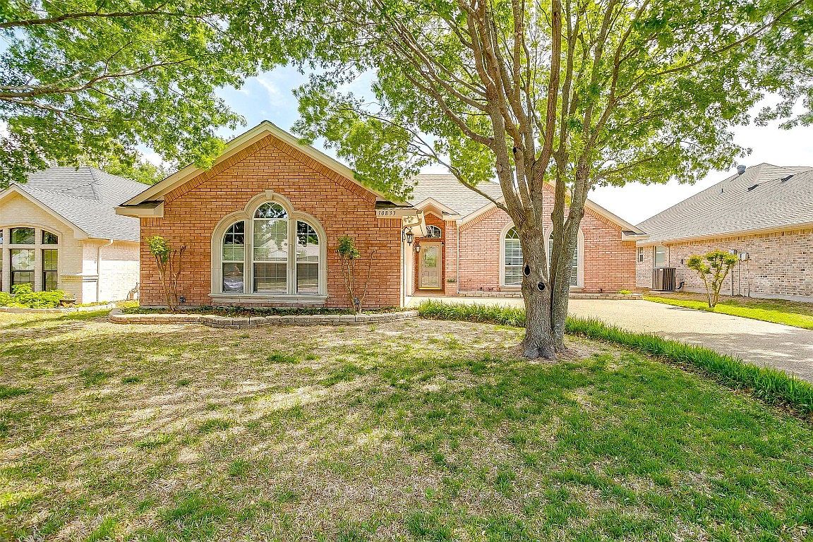 10833 Whitestone Ranch Rd, Benbrook, TX 76126 Zillow