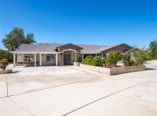 18481 Symeron Rd, Apple Valley, CA 92307
