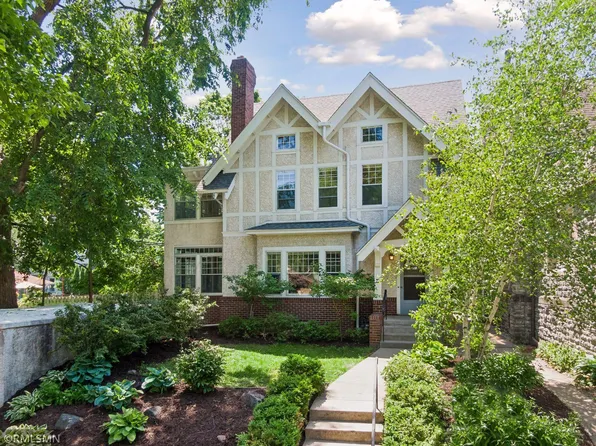 2517 W 42nd St, Minneapolis, MN 55410