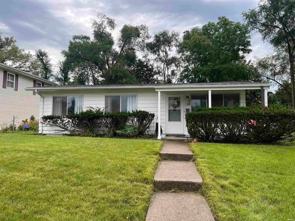 1854 N Elmer St, South Bend, IN 46628
