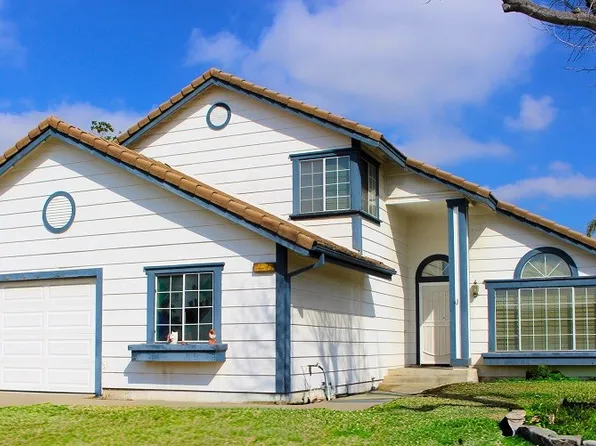 1222 W Banyon St, Rialto, CA 92377