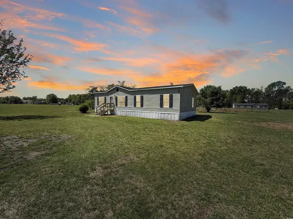 111 Morrisville Rd., Andrews, SC 29510