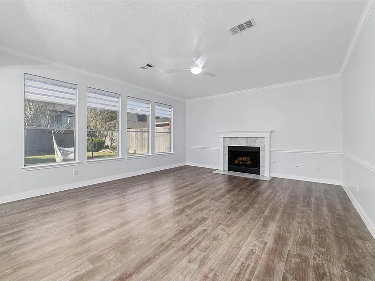 20415 Longspring Dr — Photo 5