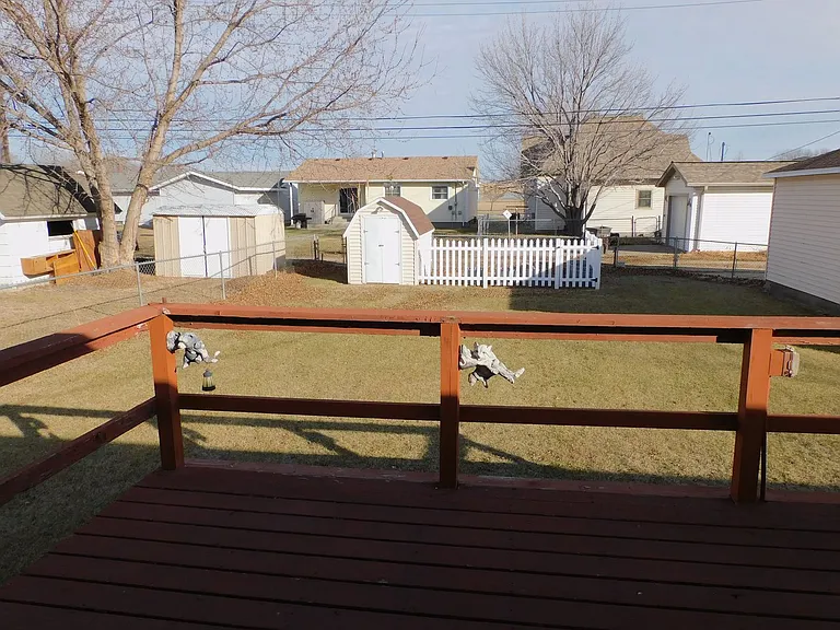 1133 N Howard Ave — Photo 22