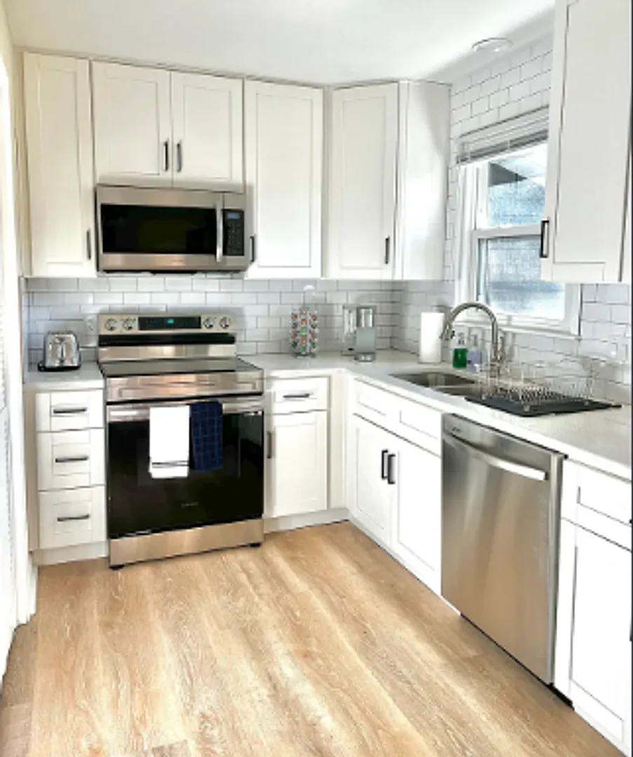 Cozy Ranch Home — Photo 4