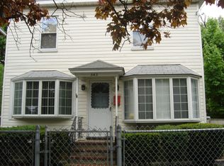 362 Chestnut St, Lynn, MA 01902
