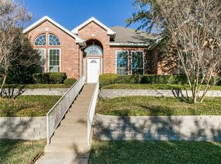 7025 Allen Place Ct, Fort Worth, TX 76116