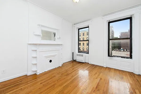 Rented by Keller Williams NYC | media 24