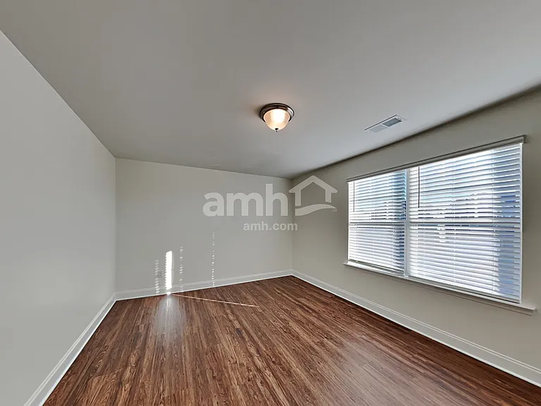 158 Larragan Dr — Photo 29
