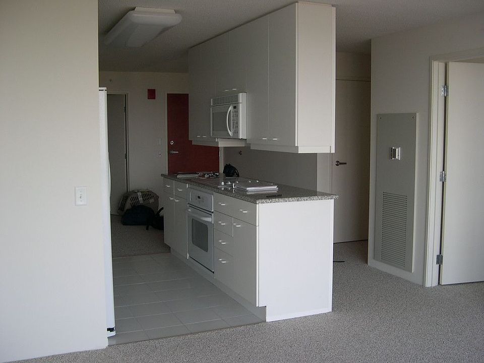 2nd image of 800 Elgin Rd APT 1511
