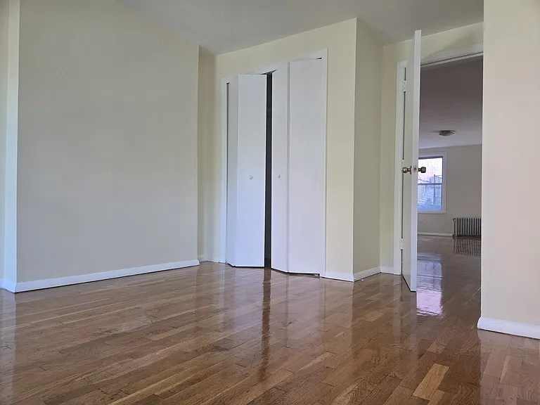 236 Hoyt St #2 — Photo 6