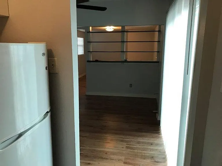 1026 Ellingson Ln — Photo 15